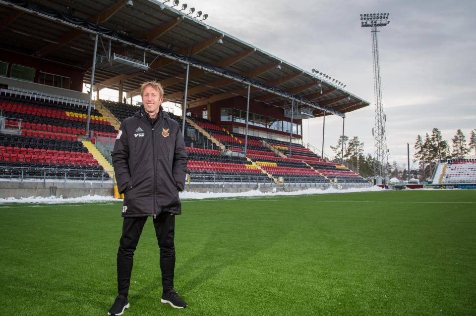  Englishman Graham Potter is set to come up against Arsenal in the Europa League