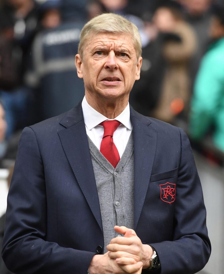  Arsene Wenger needs a Europa League run to halt the unrest in the club