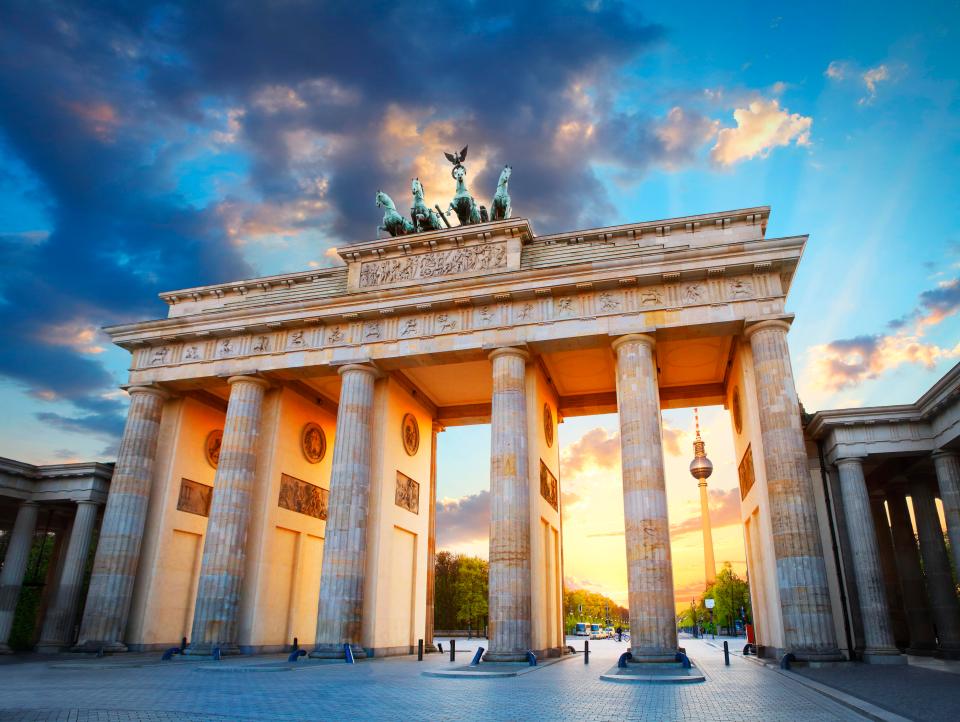  Iconic... Berlin's Brandenburg Gate