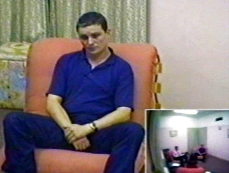  Pictures released of Ian Huntley's police interviews