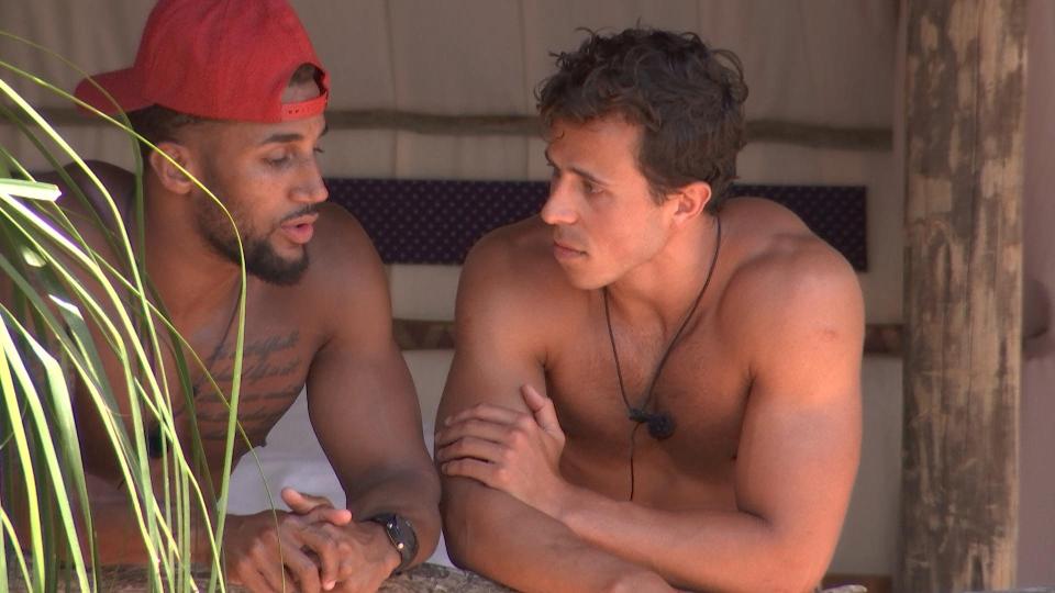  Ryan tells James that he has broken the 'Bro Code'