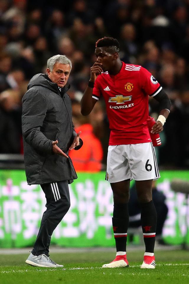  Jose Mourinho and Paul Pogba during United's match against Tottenham