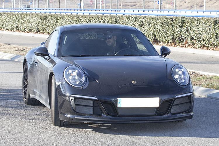  Kiko Casilla has an amazing black Porsche Carrera GTS