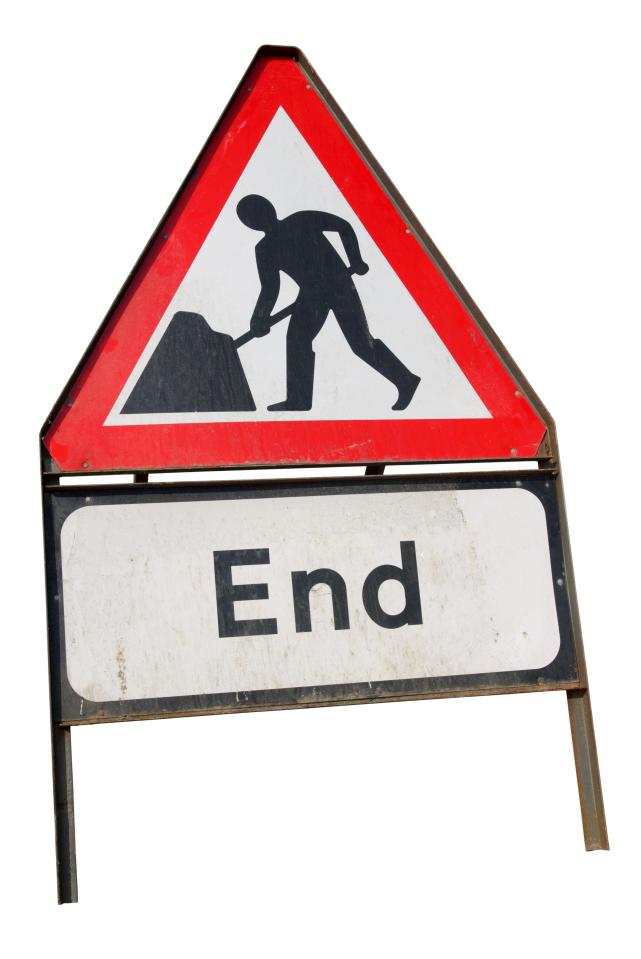  Road users are informed that the road works they've been driving through have reached an end