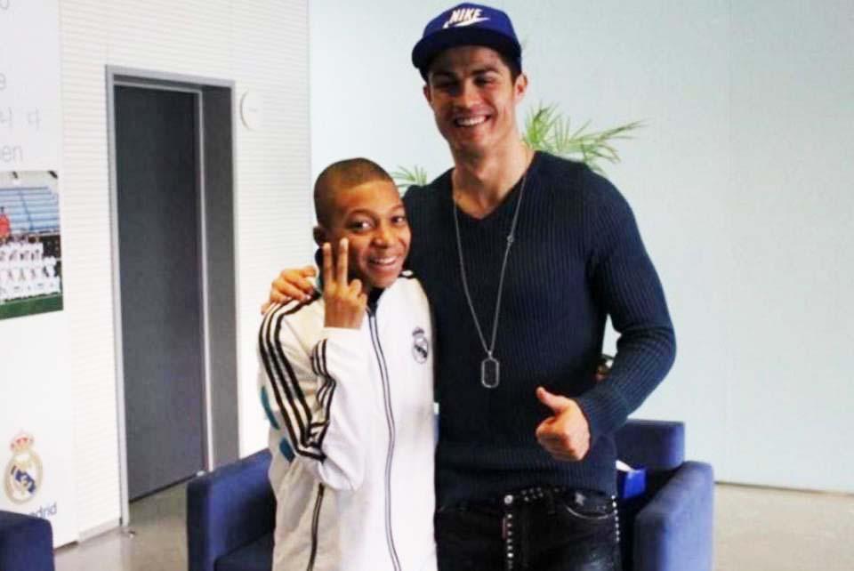  Kylian Mbappe was a Cristiano Ronaldo superfan and had his posters on his bedroom wall