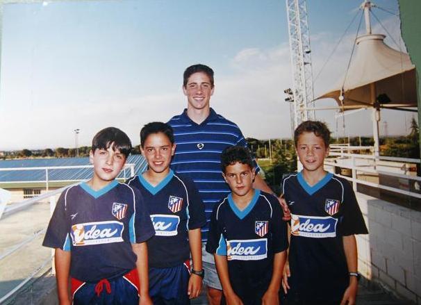  Fernando Torres and Koke (second from the right) became teammates