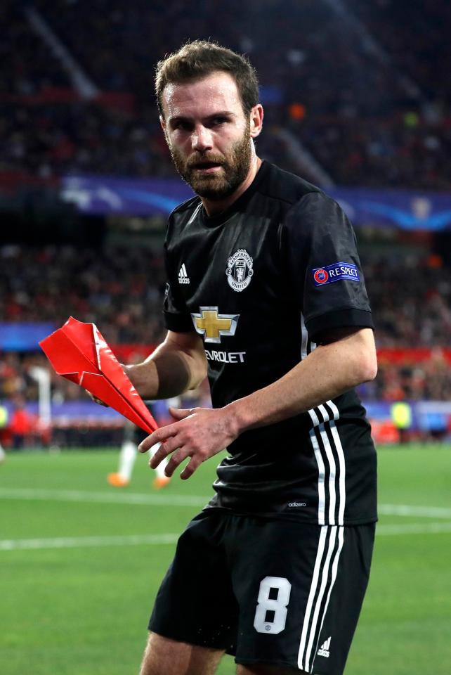  Mata lines up his throw in Seville