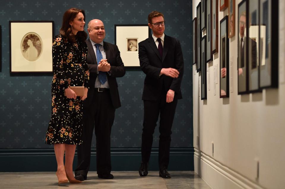  The Duchess took time talking to exhibitors and looking at art this evening's event