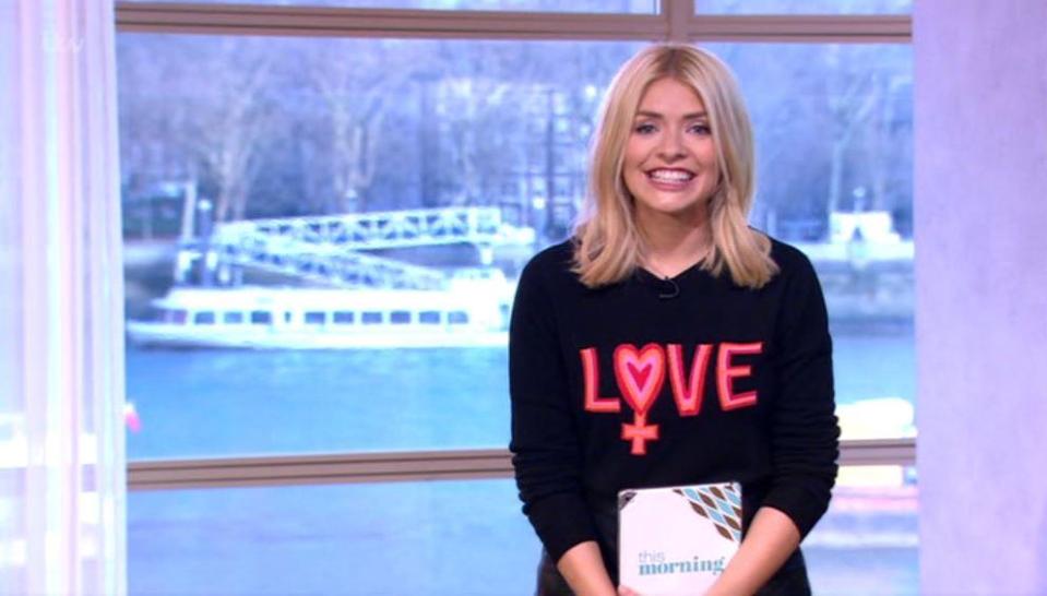  Holly Willoughby was left to host This Morning alone today