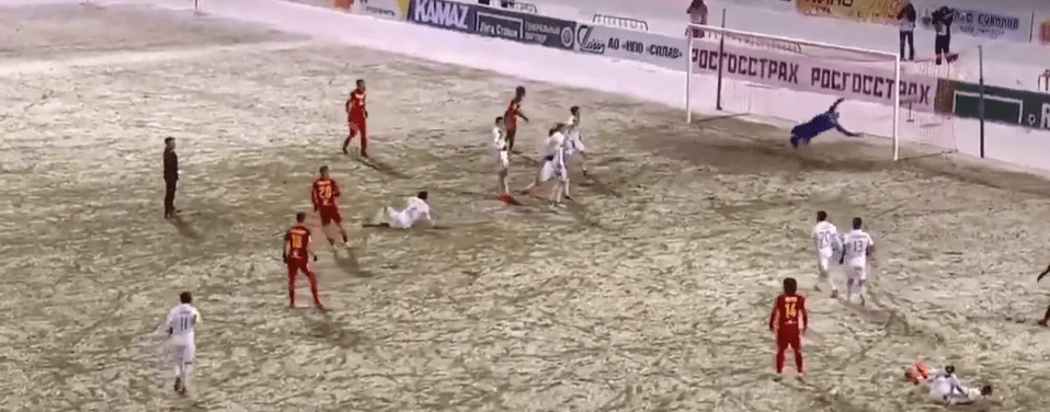  Goran Causic powers home controversial winner for Arsenal Tula