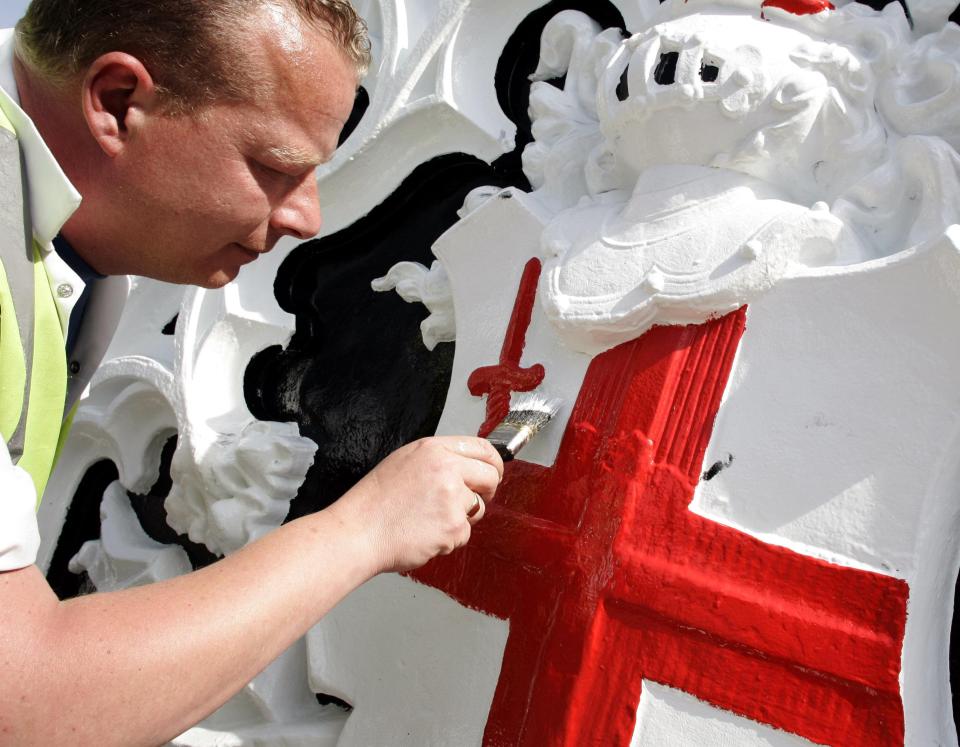  The red and white Cross of St George was worn by crusaders in the 12th century