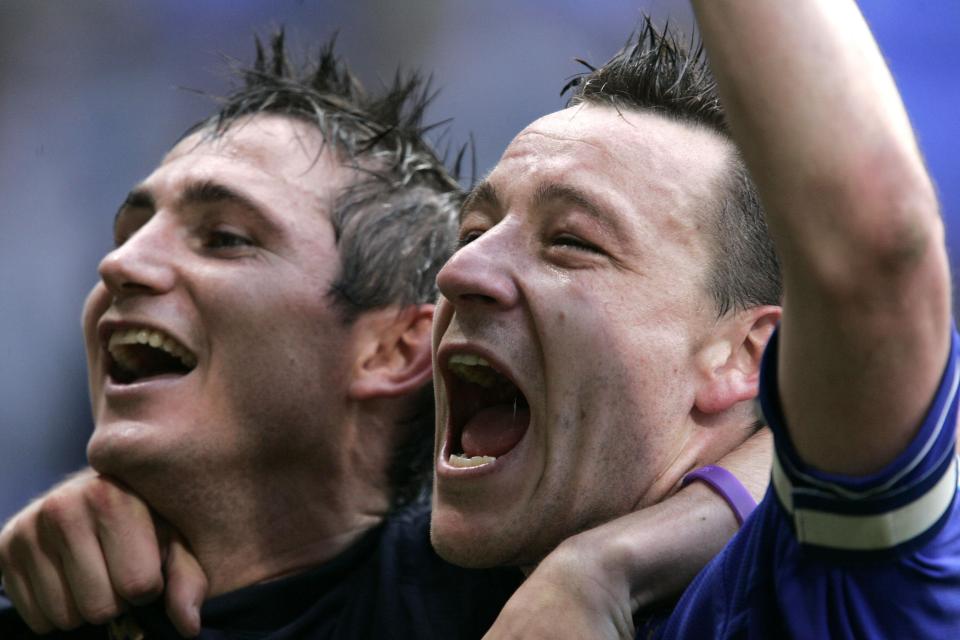  John Terry and Frank Lampard  celebrate another trophy at Chelsea