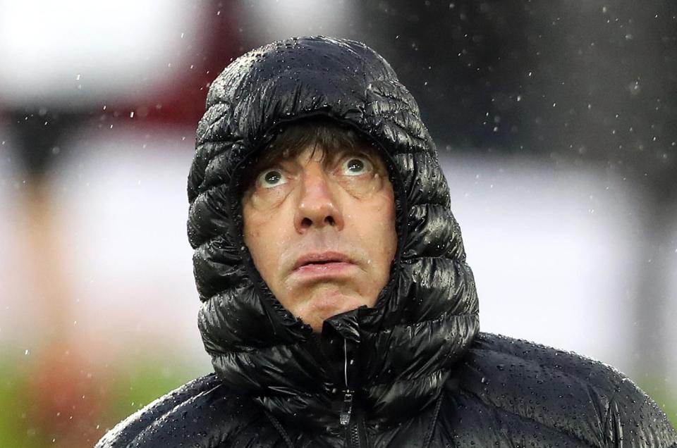  Joachim Low would have to rejuvenate a stagnant Arsenal side