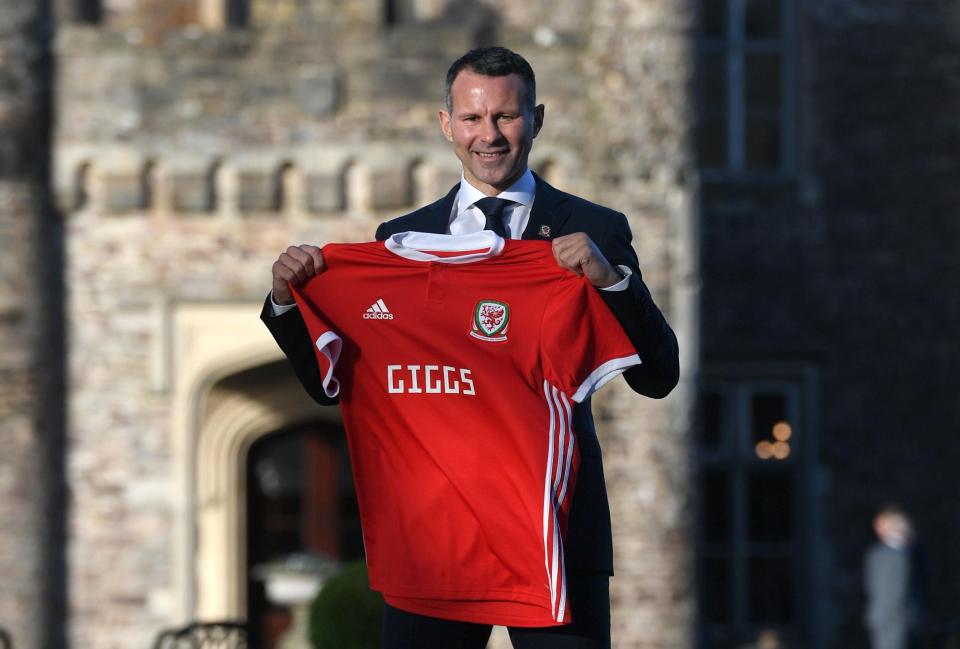  New Wales chief Giggs is preparing for the China Cup