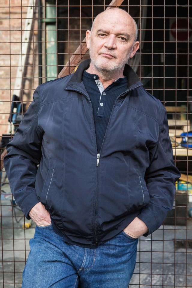 Connor McIntyre generally rocks jeans and a jacket to play Corrie villain Phelan