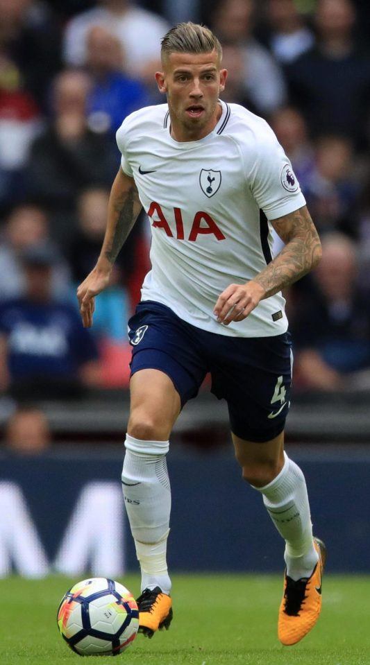  Tottenham are reportedly ready to sell Alderweireld in the summer