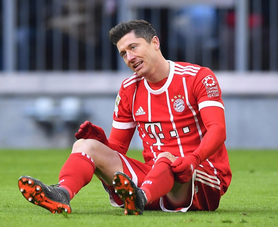 Robert Lewandowski has been told to focus on Bayern Munich