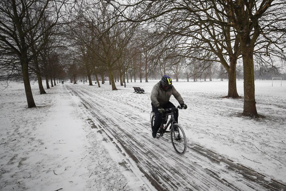  Brits are struggling with the "beast from the East" and freezing weather