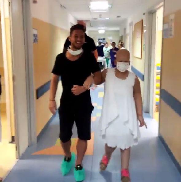  Dries Mertens walks down the aisle to 'marry' young cancer patient