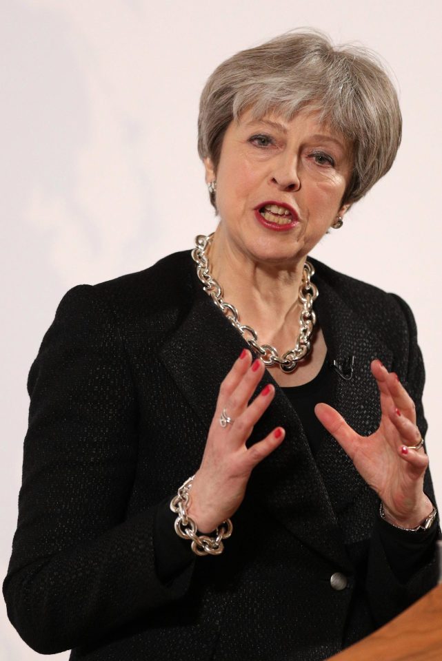  Theresa May lays out her new efforts to tackle domestic abuse