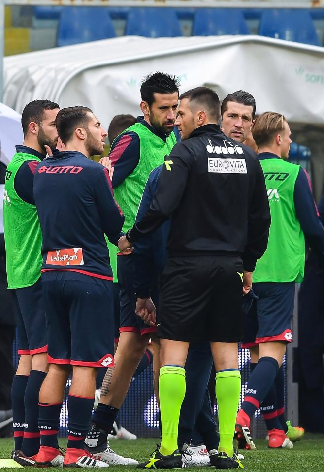  Genoa players leave the pitch just minutes before kick off against Cagliari after finding out about Davide Astori's death