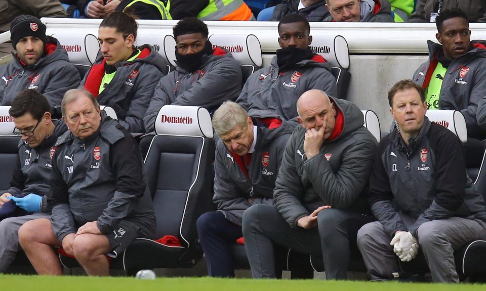  Wenger must somehow rally the troops against AC Milan on Thursday