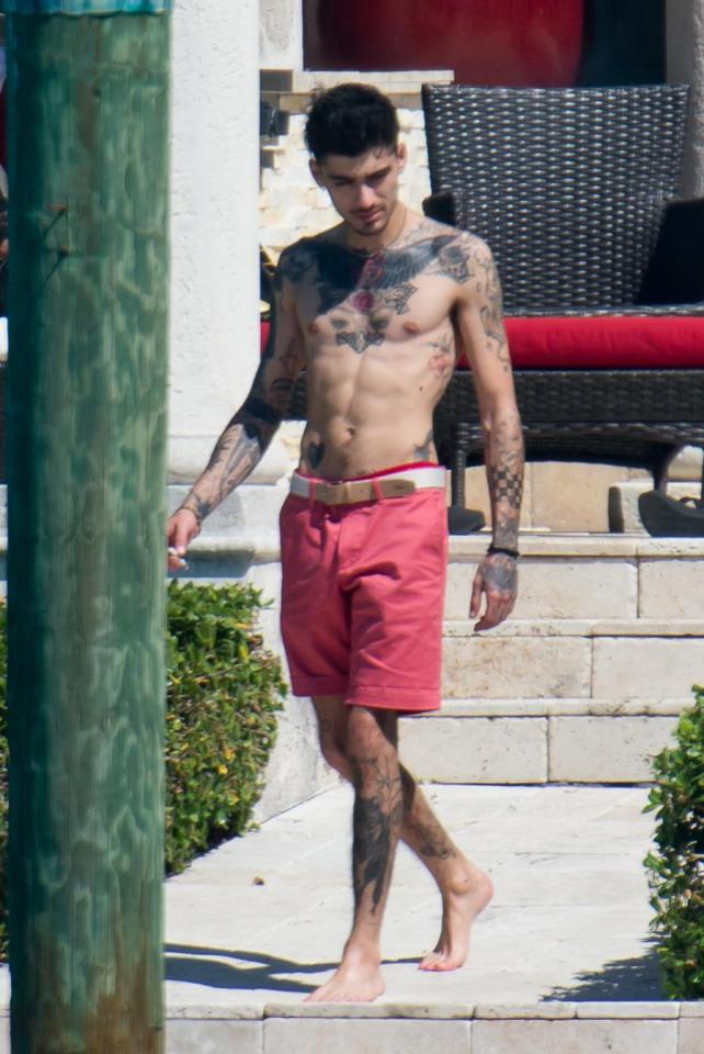  Zayn was on holiday in Florida last month