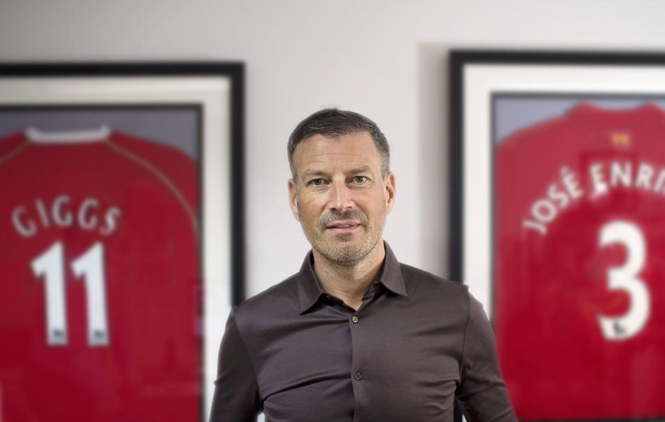  Mark Clattenburg says he's thrilled after his transplant at the Medical Hair Restoration Clinic