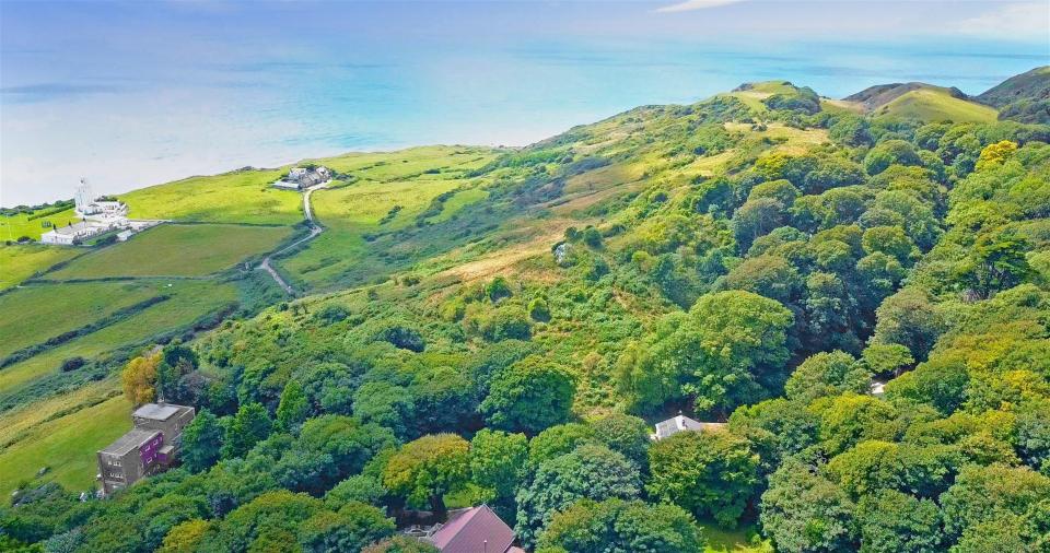  The property enjoys spectacular views of the Isle Of Wight coast