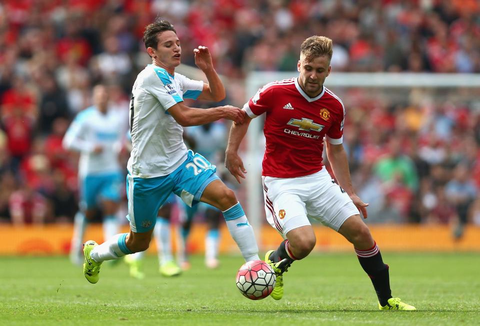  Florian Thauvin in action during Newcastle debut against Manchester United