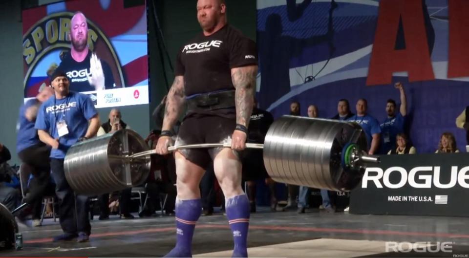  Bjornsson simply nodded his head after lifting 1,041lbs