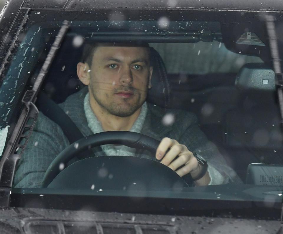  Nemanja Matic arrived along with Alexis Sanchez for Man United training today after he won it for them against Crystal Palace last time out