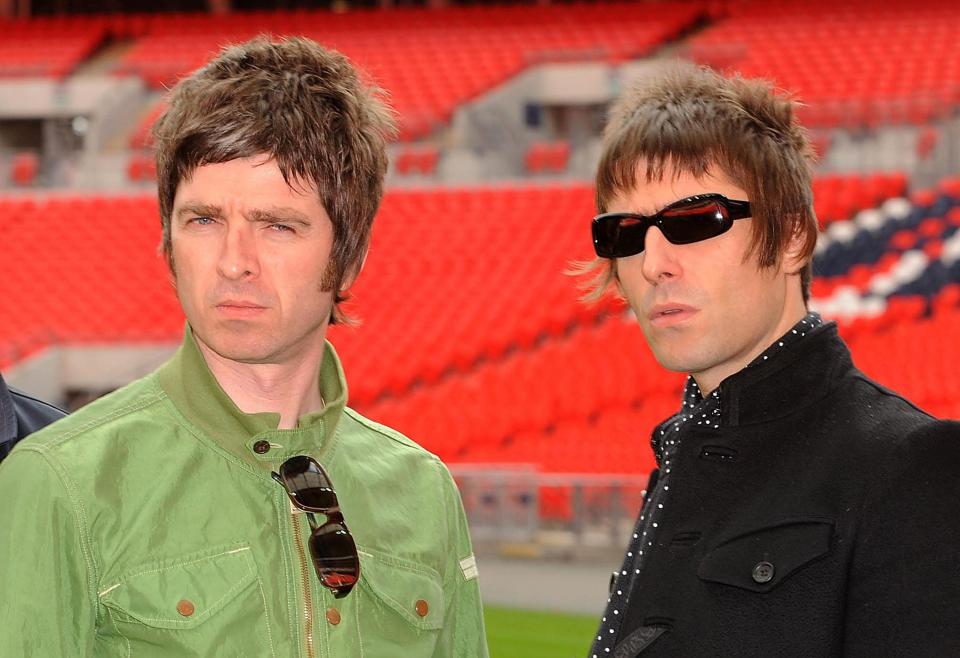  Oasis fans couldn't get over the likeness between the boys and their famous dad and uncle