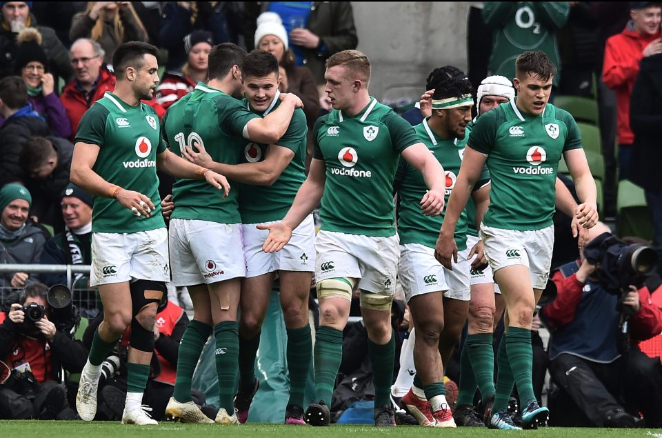  Ireland made light work of Scotland to put huge pressure on England