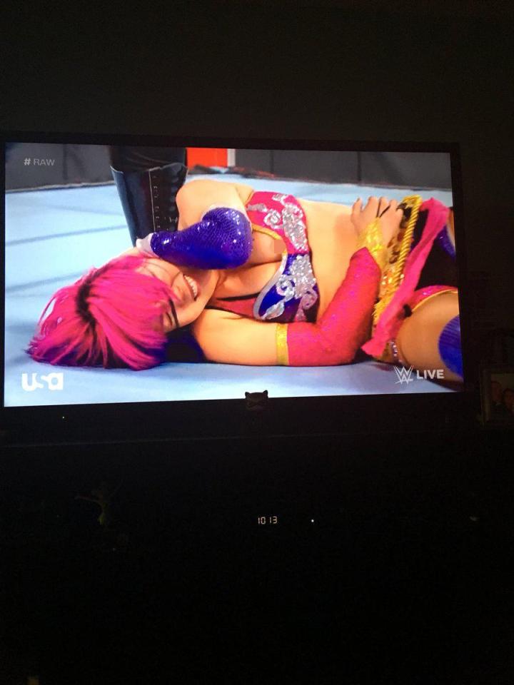  Fellow WWE star Asuka suffered an embarrassing nipple slip a fortnight ago