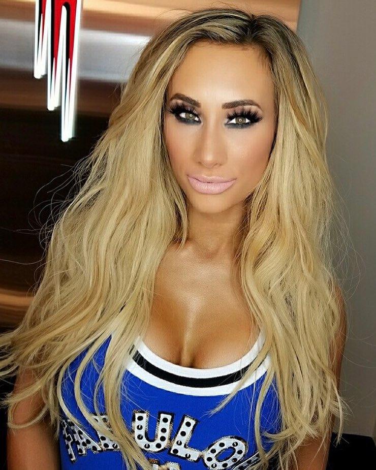  WWE star Carmella has suffered an embarrassing wardrobe malfunction