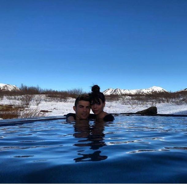 Cristiano Ronaldo and Georgina Rodriguez take a dip in thermal pool