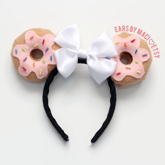  Or perhaps you'd prefer these adorable donut ears, also on the EarsByMaci page