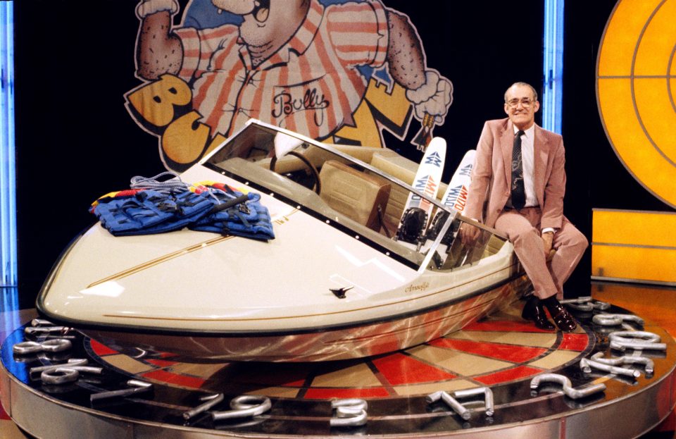  Bullseye was known for its star prizes like speedboats and caravans