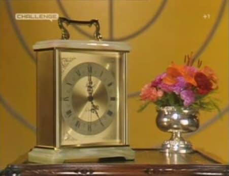  A timeless classic, a gold-effect carriage clock