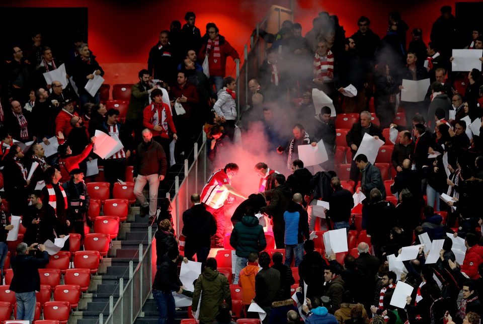  Bilbao fans let off a flare in the San Mames Stadium