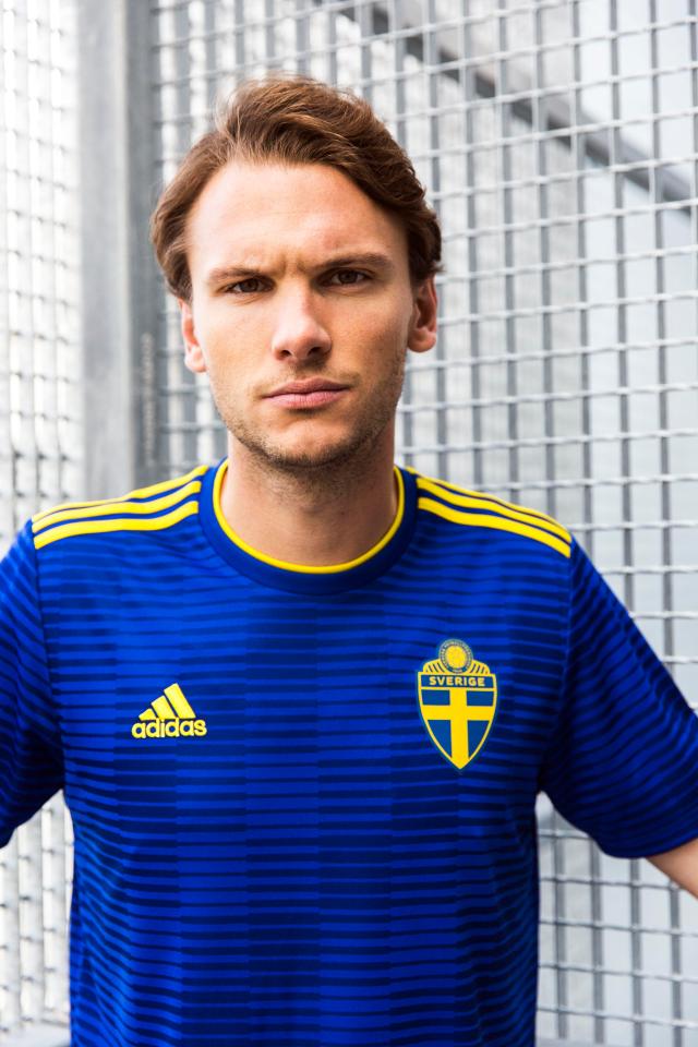  Sweden have gone for a traditional yellow and blue