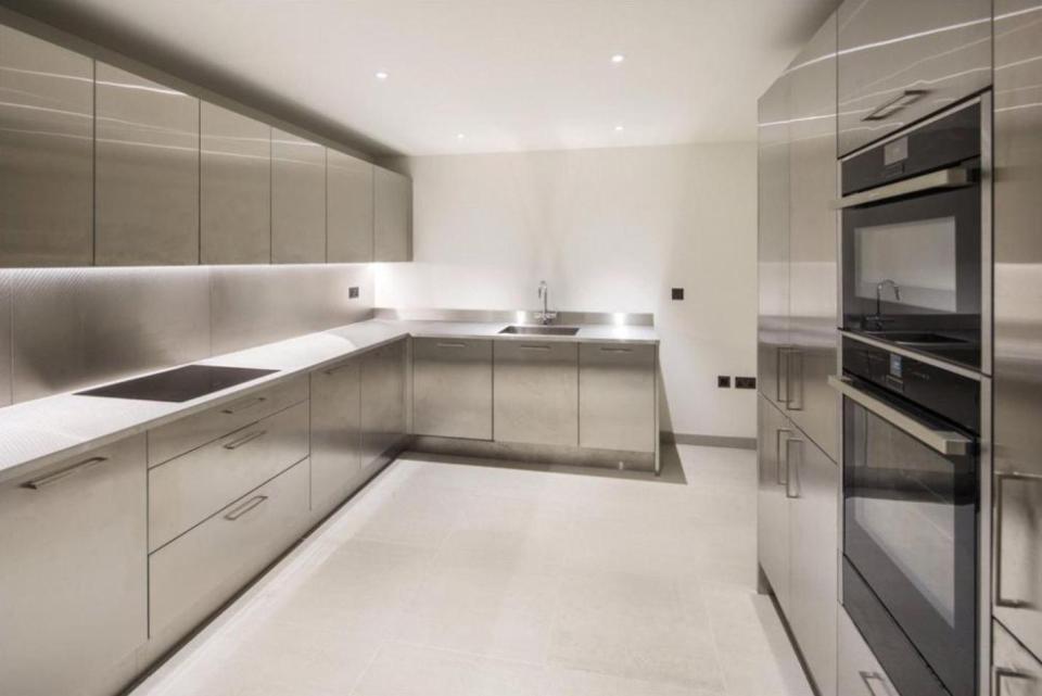  Pierre-Emerick Aubameyang's new pad has plenty of space to cook in