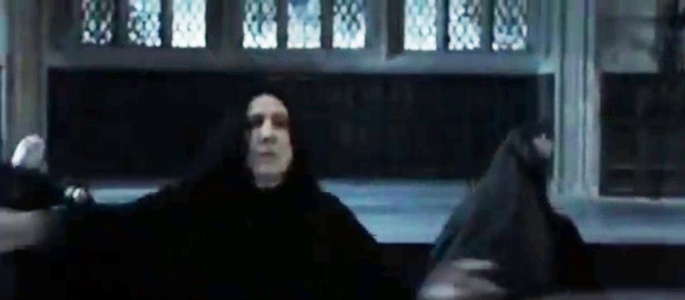  Snape takes out the baddies behind him in one quick flick of his wand