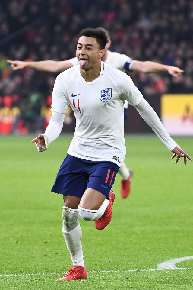  Jesse Lingard was shocked when the man who he let into his hotel room wasn't the barber he was expecting