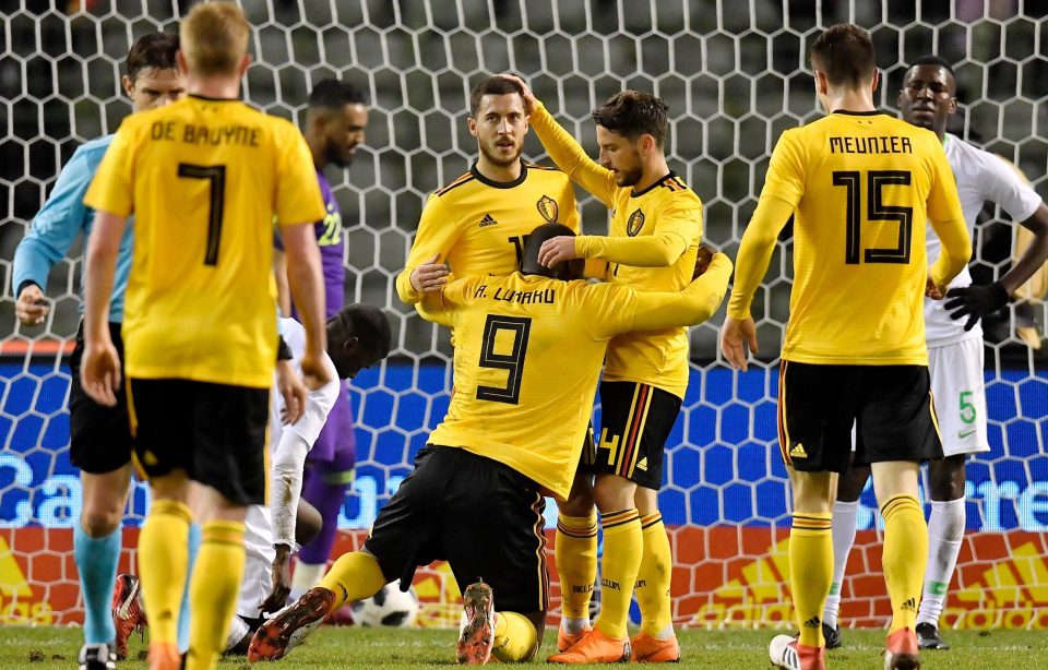  Romelu Lukaku sinks to his knees after scoring against Saudi Arabia