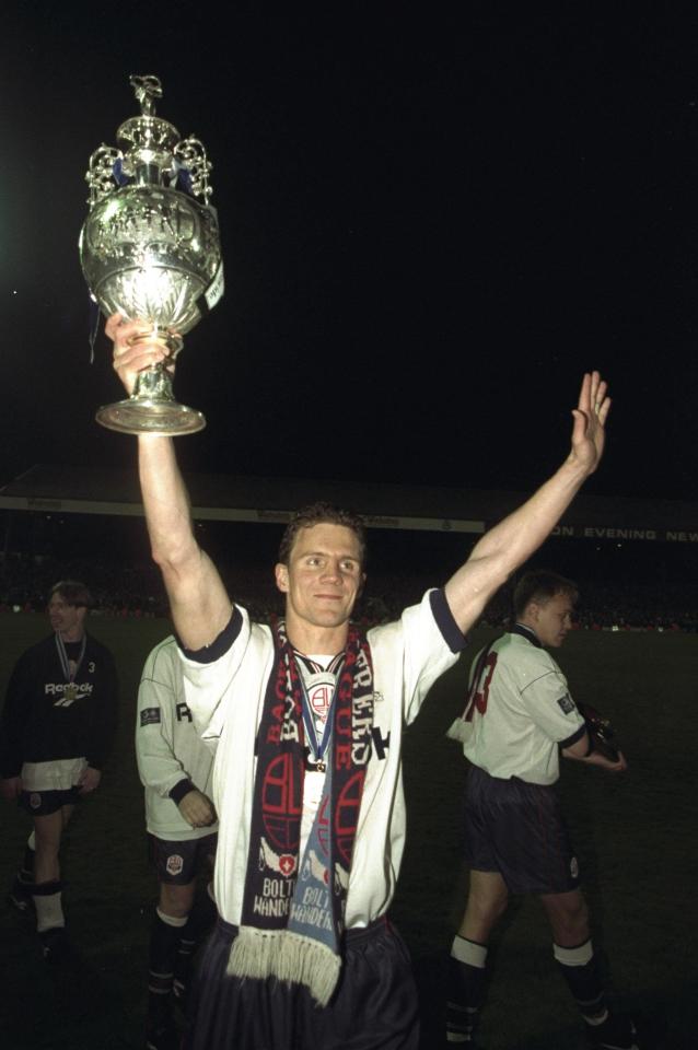  At Bolton Gudni Bergsson was a hero helping to First Division success