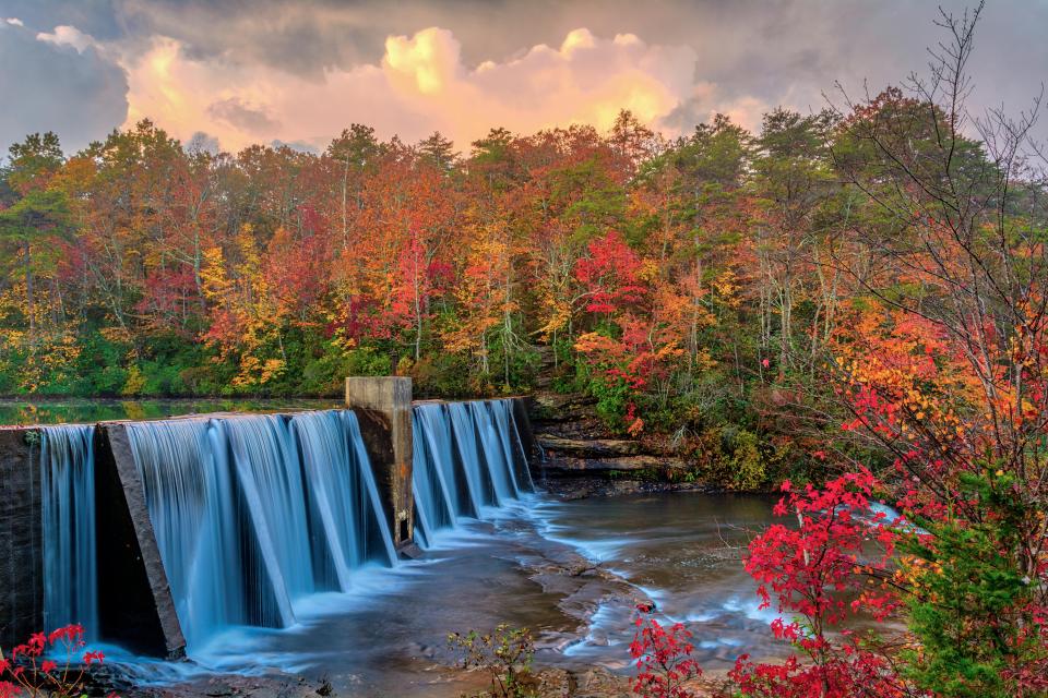  Alabama’s biggest state park has 3,000 acres of forests, rivers and canyons with breathtaking views