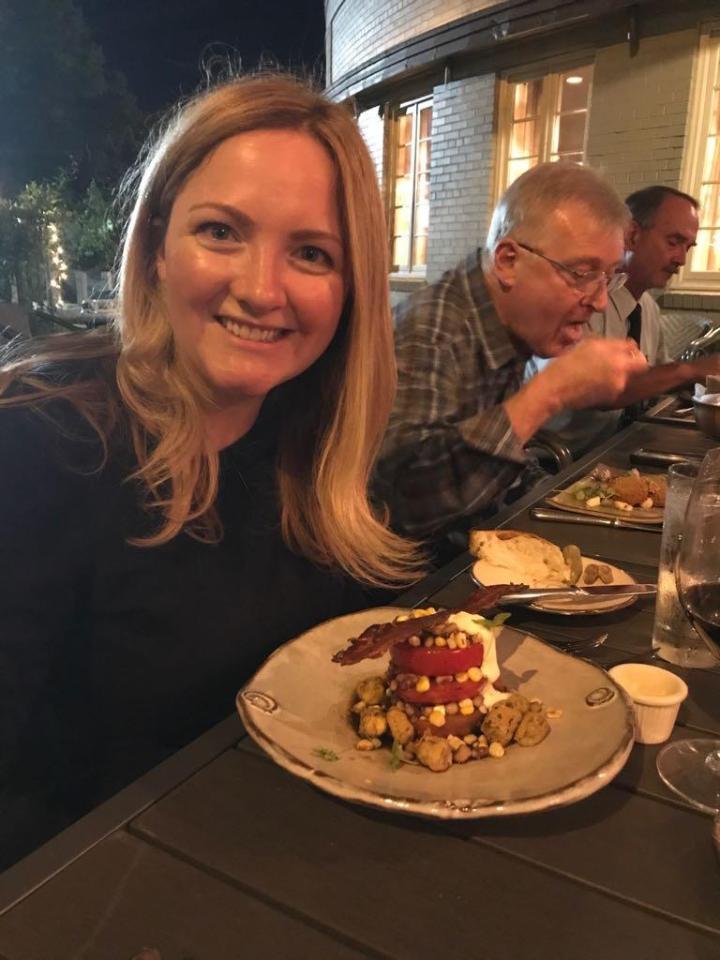  Bella had time to stop for food and recommends grabbing a bit at Champy's for their buttermilk chicken and fried green tomatoes