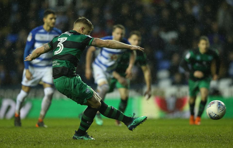  Jack Bidwell missed a late penalty for ten-man QPR